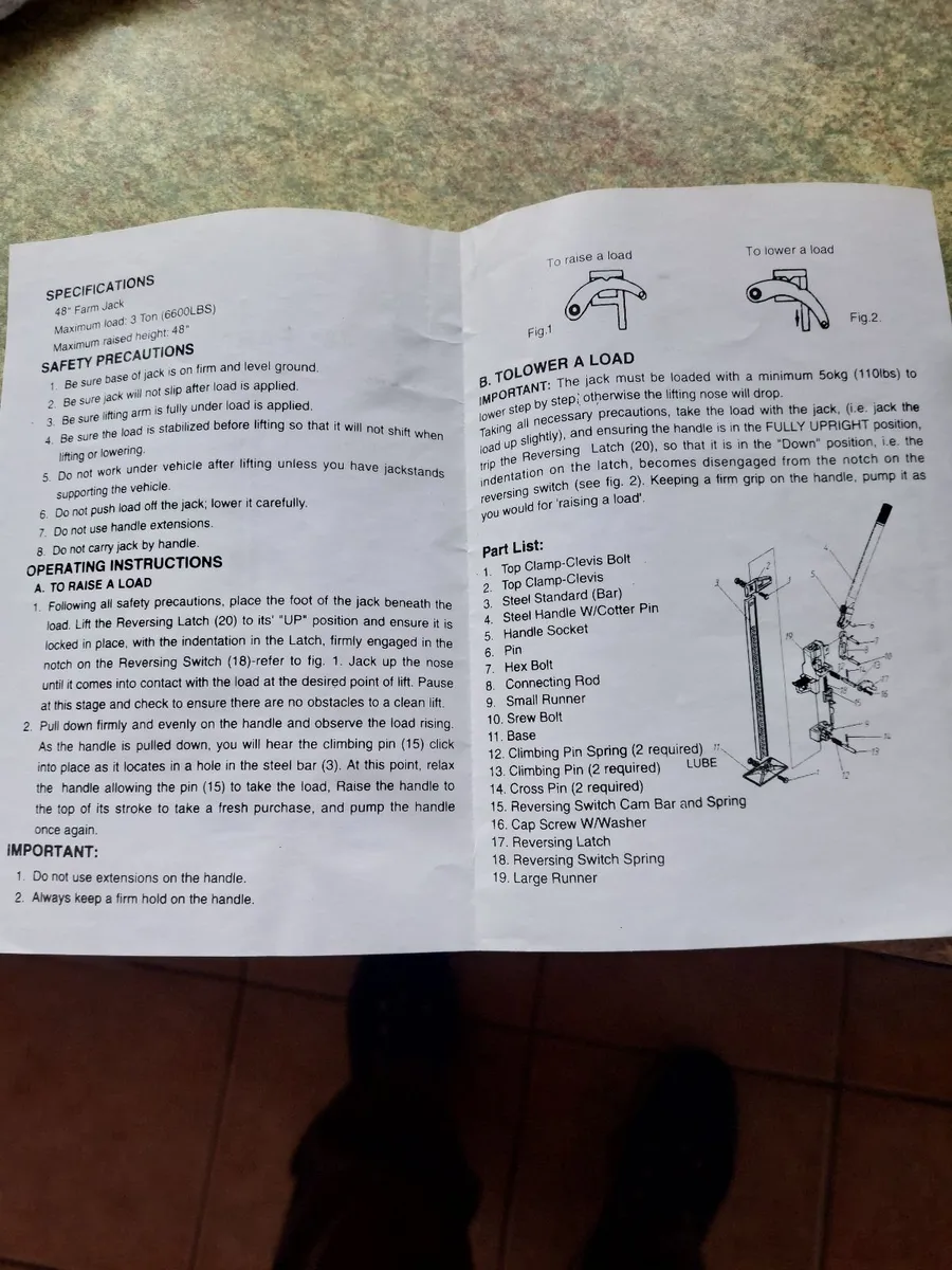 Two 48 inch Farm Jacks, max load 3 tons each - Image 2
