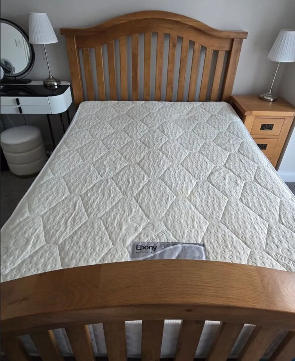 Bed 4ft 6 - Image 1