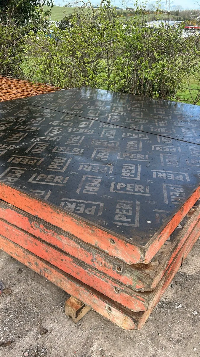 Shuttering Pans - Image 1