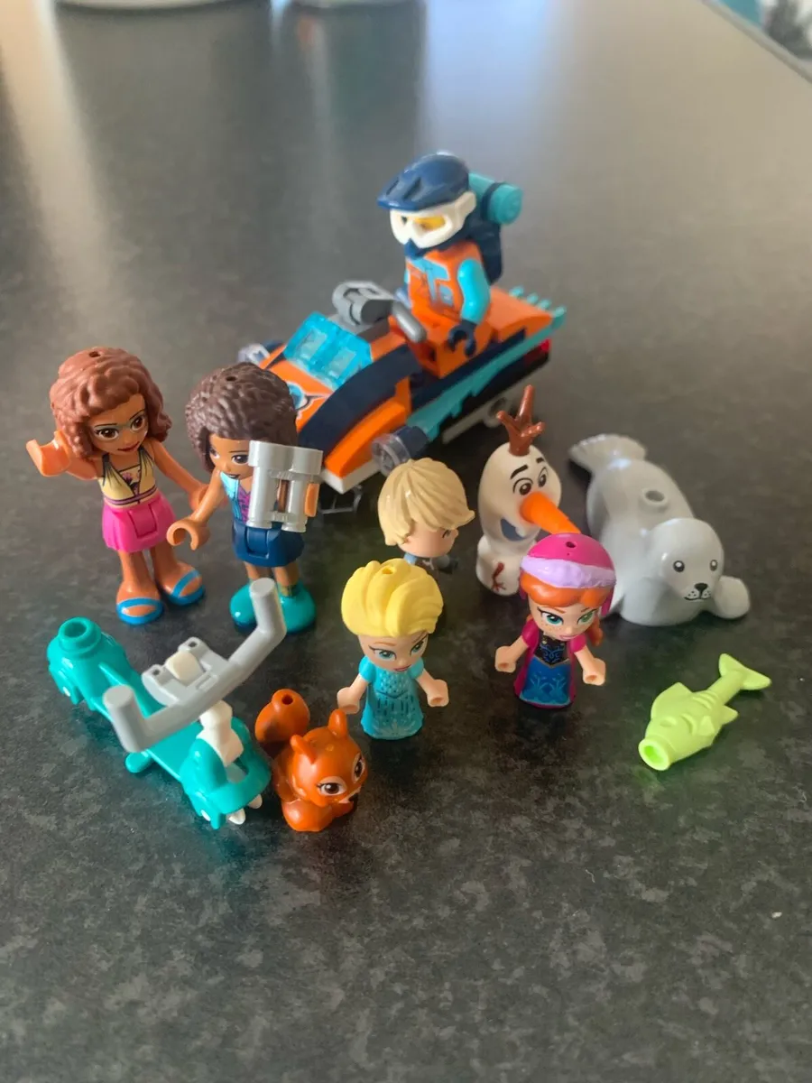 Lego sets - Frozen, Friends, Seahorse & Skiier - Image 1