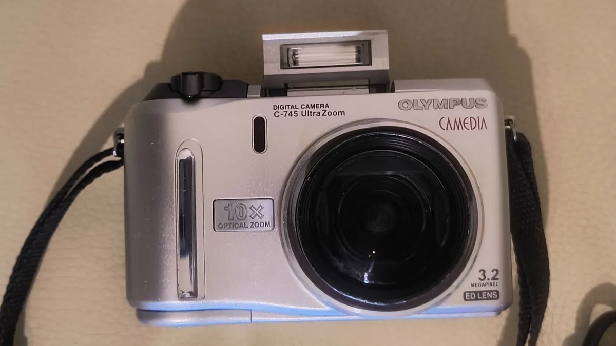 Olympus Digital Camera - Image 3