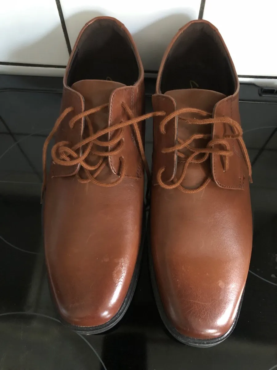 Mens new Clark’s shoes uk 8 €40 - Image 1