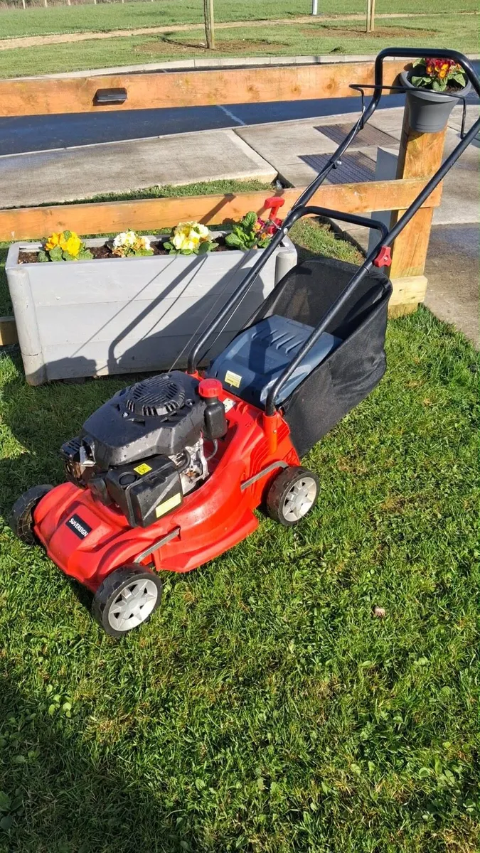 Lawnmower
