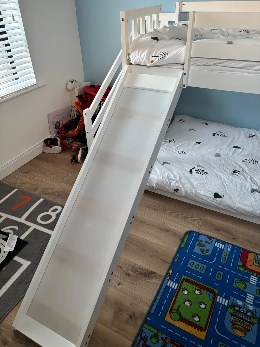 Children's bunk beds with slide - Image 2