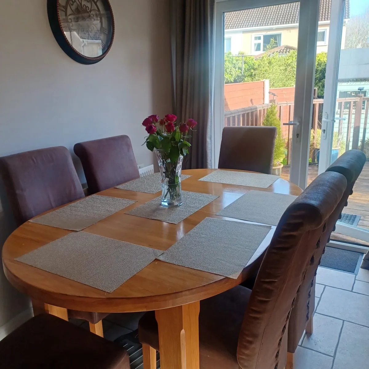 Dining table & 6 chairs - solid wood - Image 1