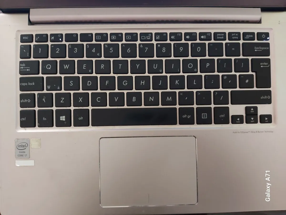 ASUS Notebook PC, Model UX303L, 8GB Ram, 238GB SSD - Image 4