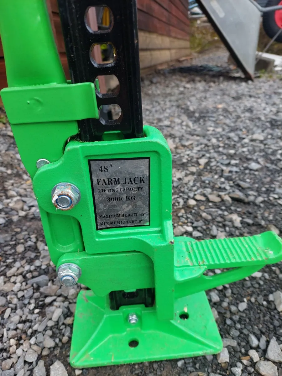 Two 48 inch Farm Jacks, max load 3 tons each - Image 4