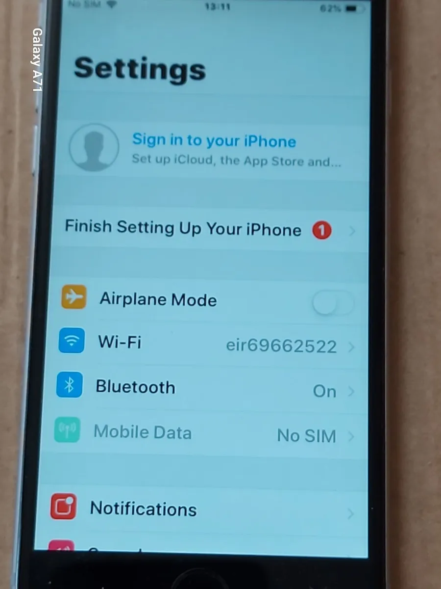 Apple iPhone 6, 16GB, in Excellent Condition - Image 3