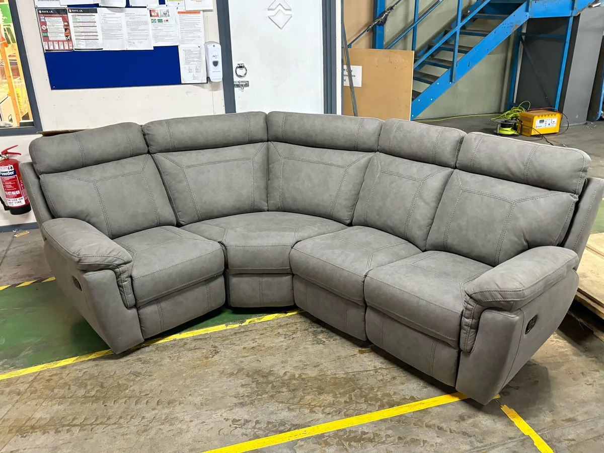 Lugo 3 Seater Sofa Electric Recliner Dark Grey - Image 3