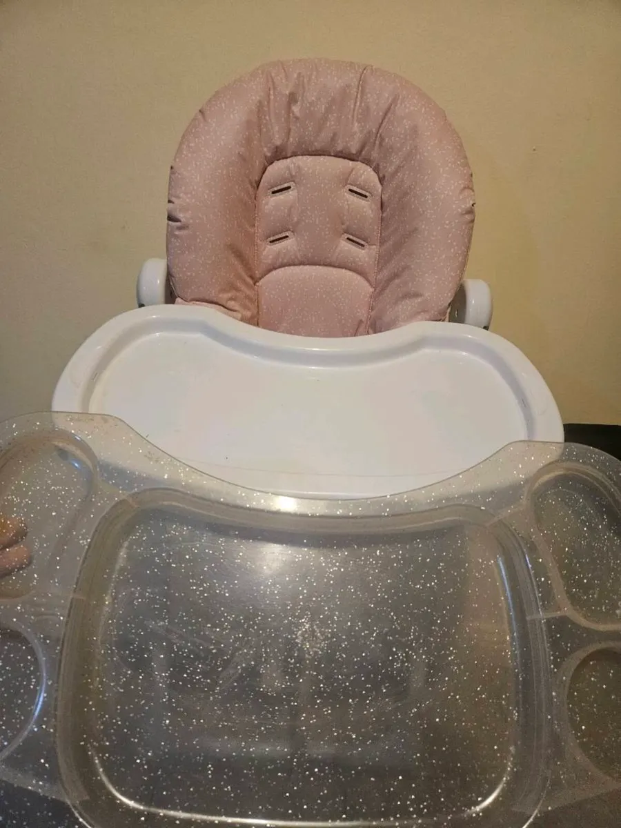 Baby high chair - Image 2