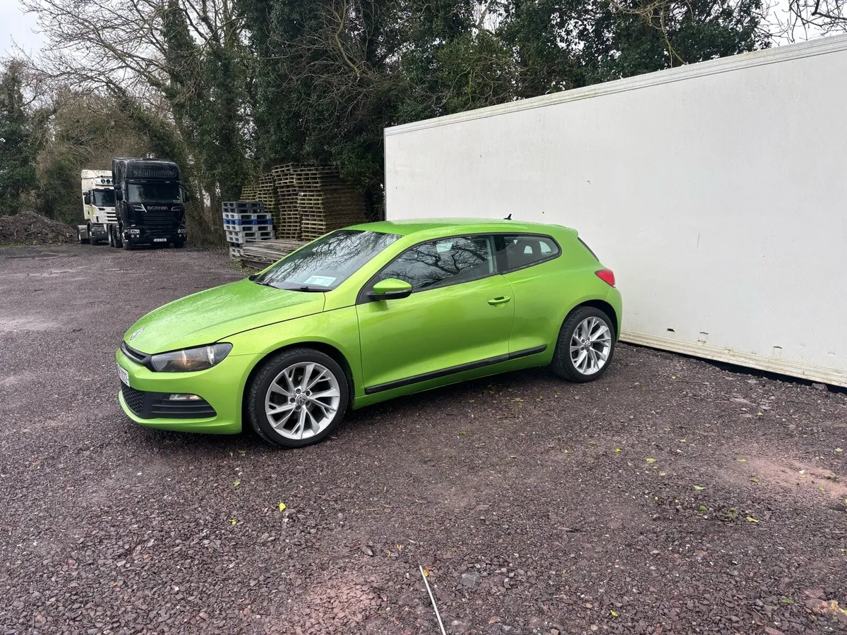 Volkswagen sirocco 2.0 diesel automatic - Image 1