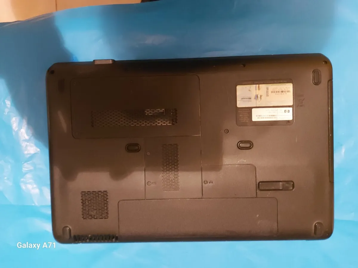 Compaq Presario CQ60-218EA 15.6 Laptop - Image 4