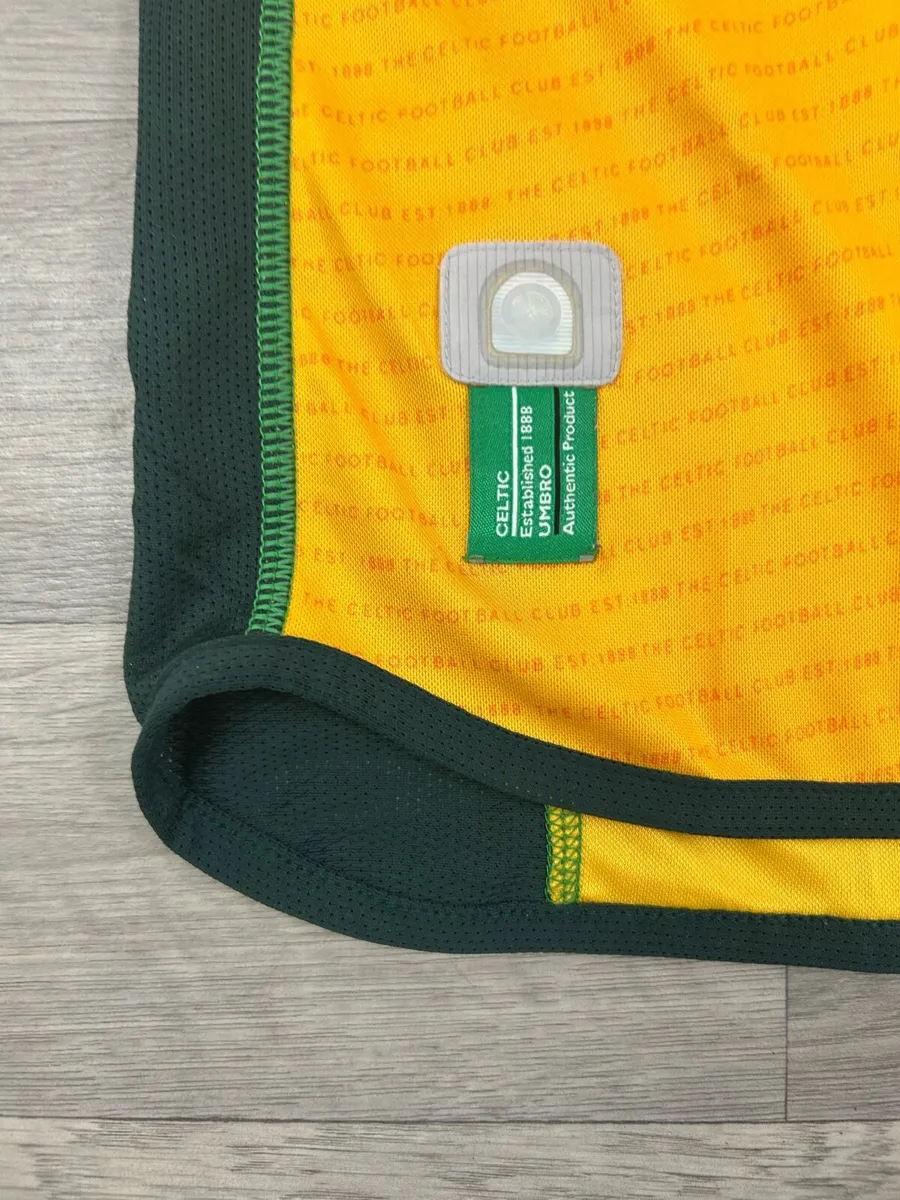 Vintage 2002 Umbro Celtic Glasgow Away Jersey XL - Image 3