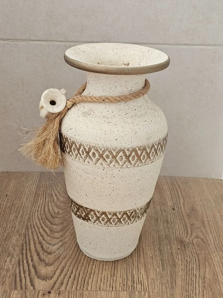 Ceramic vase rustic antique beige roman stoneware - Image 3