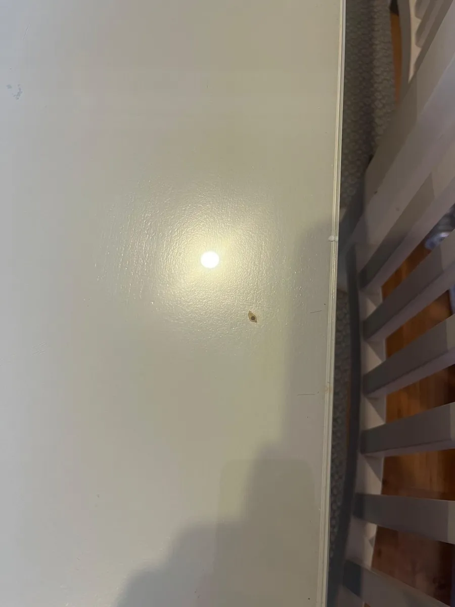 Dining table - Image 4