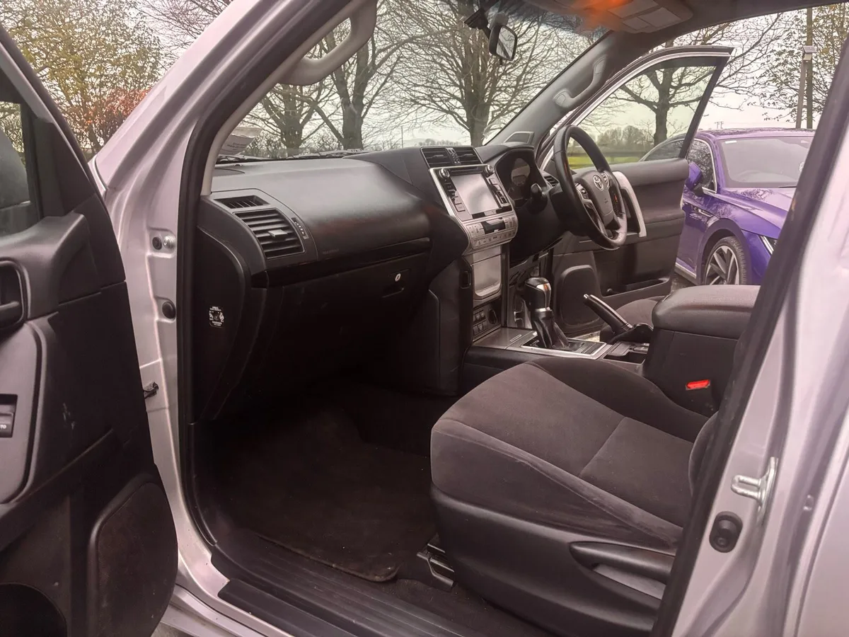 Toyota Landcruiser - Image 2