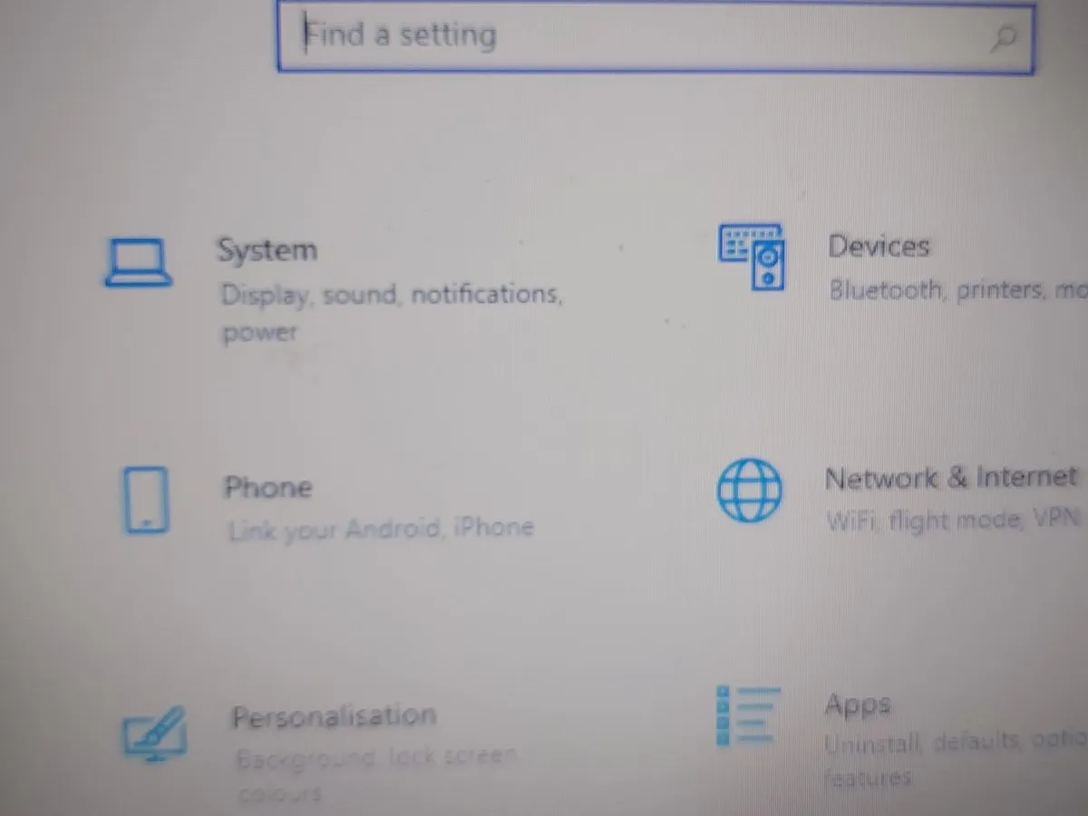 Toshiba Satellite C50D-B-120 15.6 inch Laptop, 4GB - Image 4