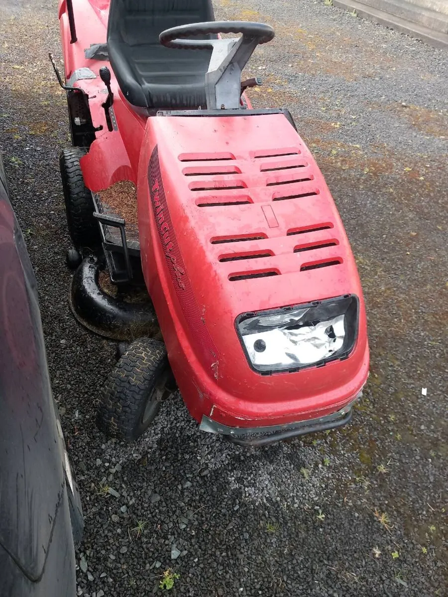 Rideon lawnmower - Image 1