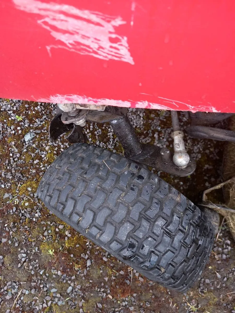 Rideon lawnmower - Image 2