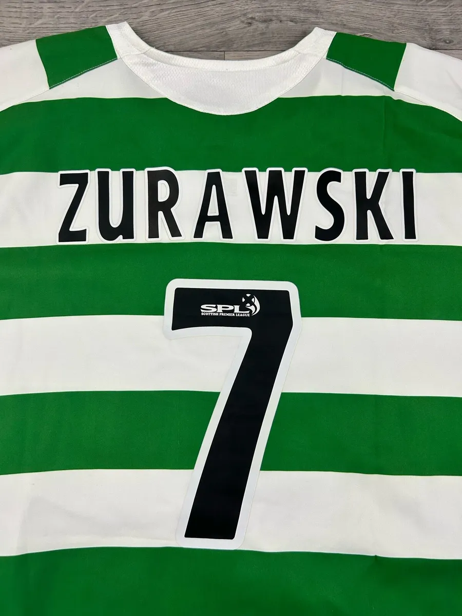 Genuine Vintage 2005 Umbro Celtic Żurawski Jersey - Image 2