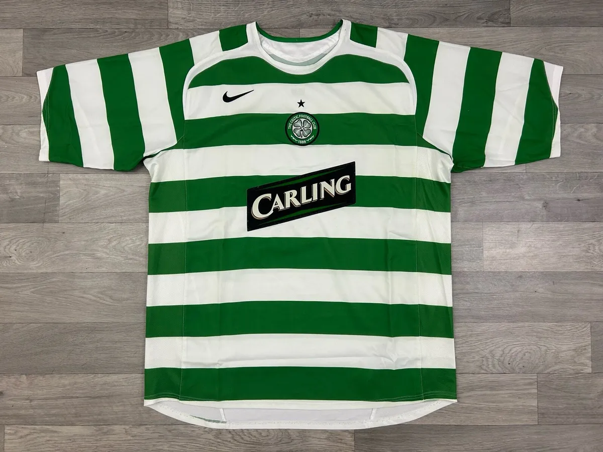 Genuine Vintage 2005 Umbro Celtic Żurawski Jersey - Image 3