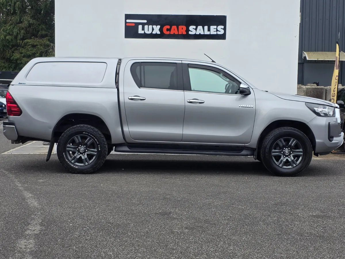 2021 Toyota Hilux 2.4 D4-D SR5 MODEL - Image 2