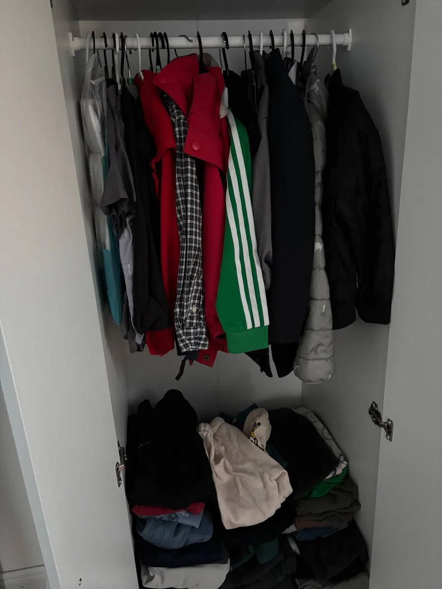 Children's wardrobe - Image 2