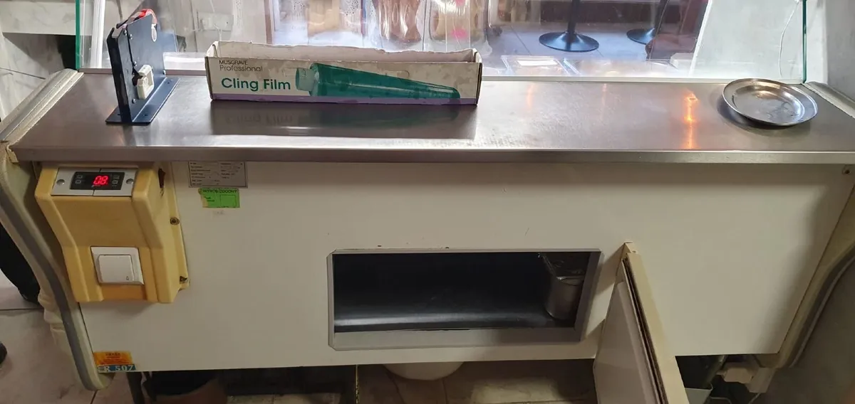 Refrigerated Counter. - Image 2