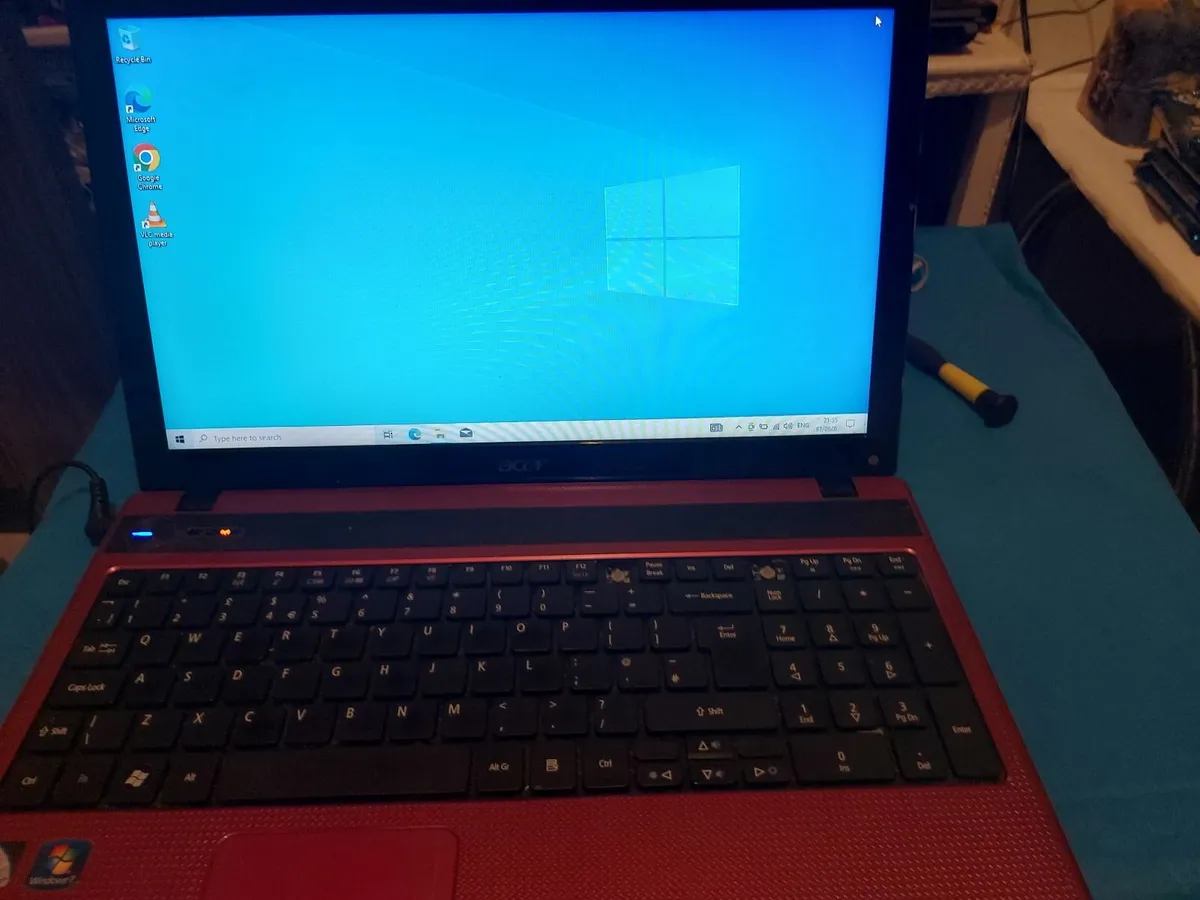 Acer Aspire Laptop, Red, 3GB Ram, 500GB HDD, Win - Image 1