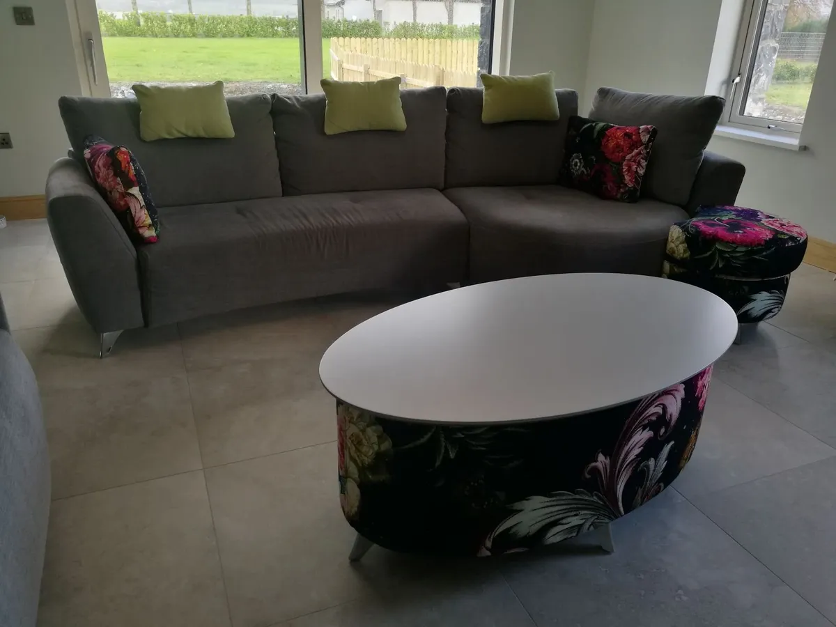 Fama Valentina Sofa & 2 Seater Recliner - Image 1