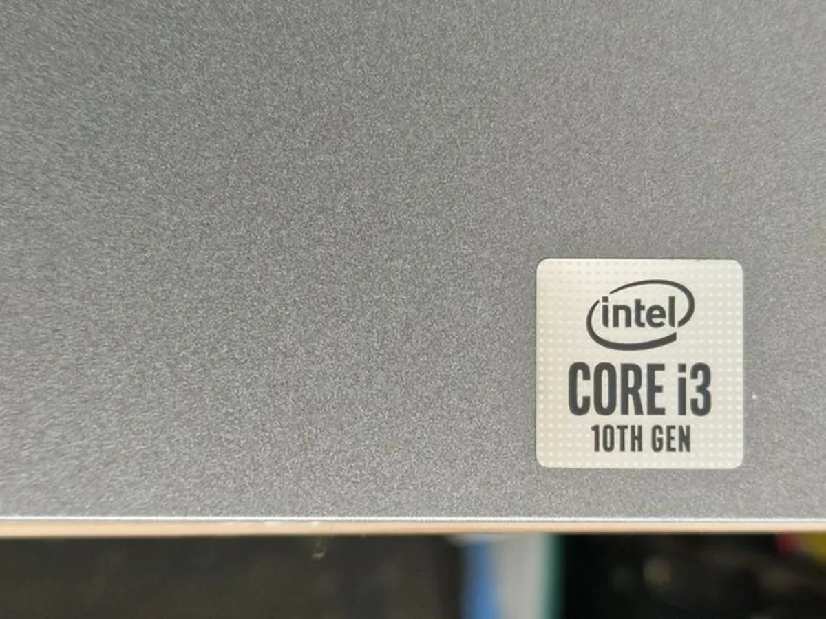 Dell Latitude 5410 Alienware Fast Laptop, 8GB RAM - Image 4