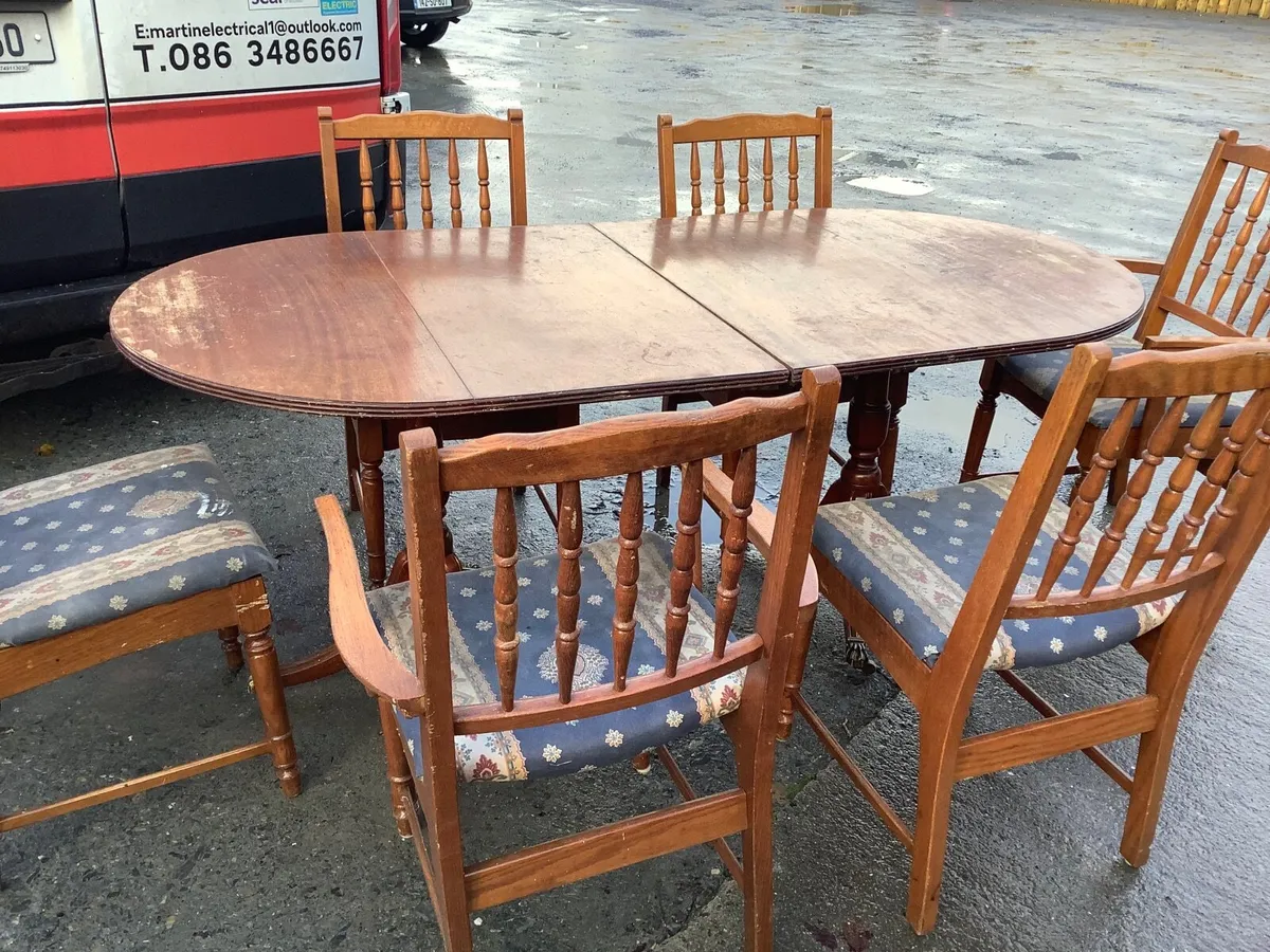 Table and chairs for upcycling - Image 2