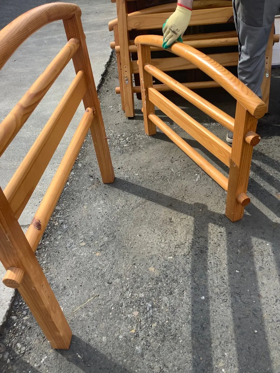 2 single beds €20 each - Image 2