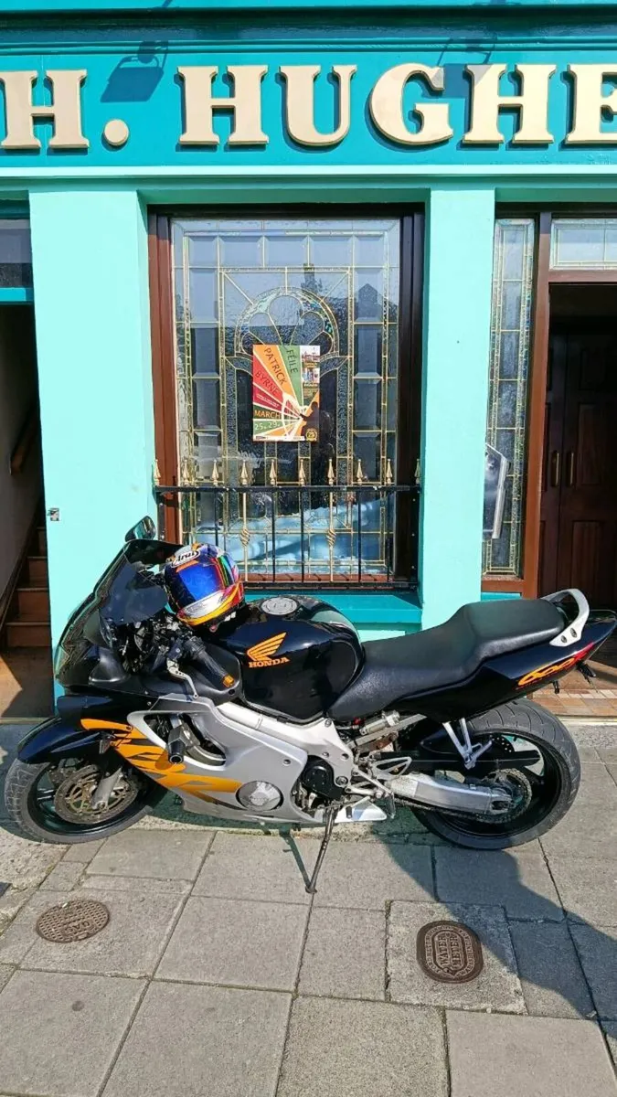 Cbr 600 - Image 2
