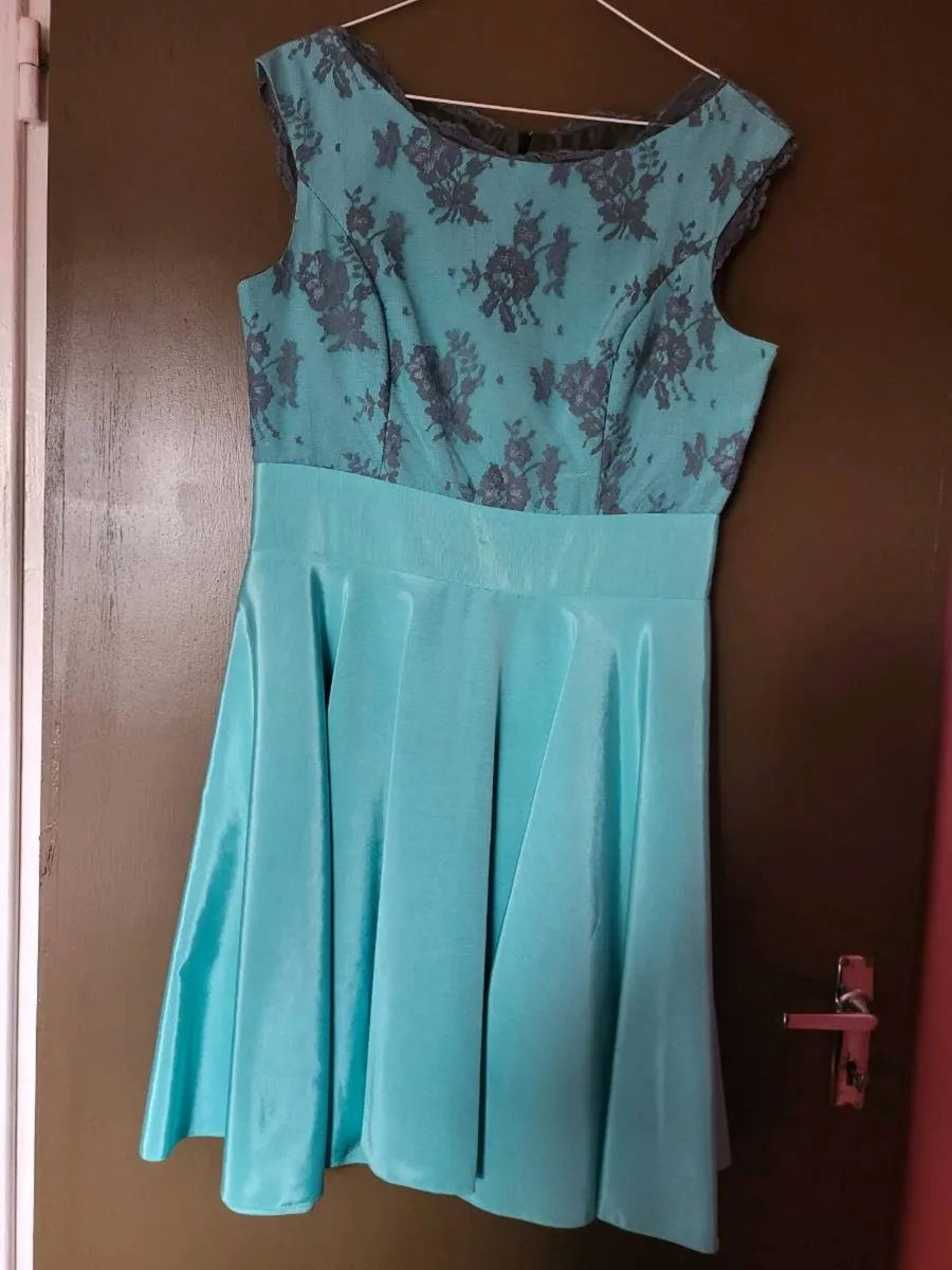 Kate Fearnley Dresses - Image 2