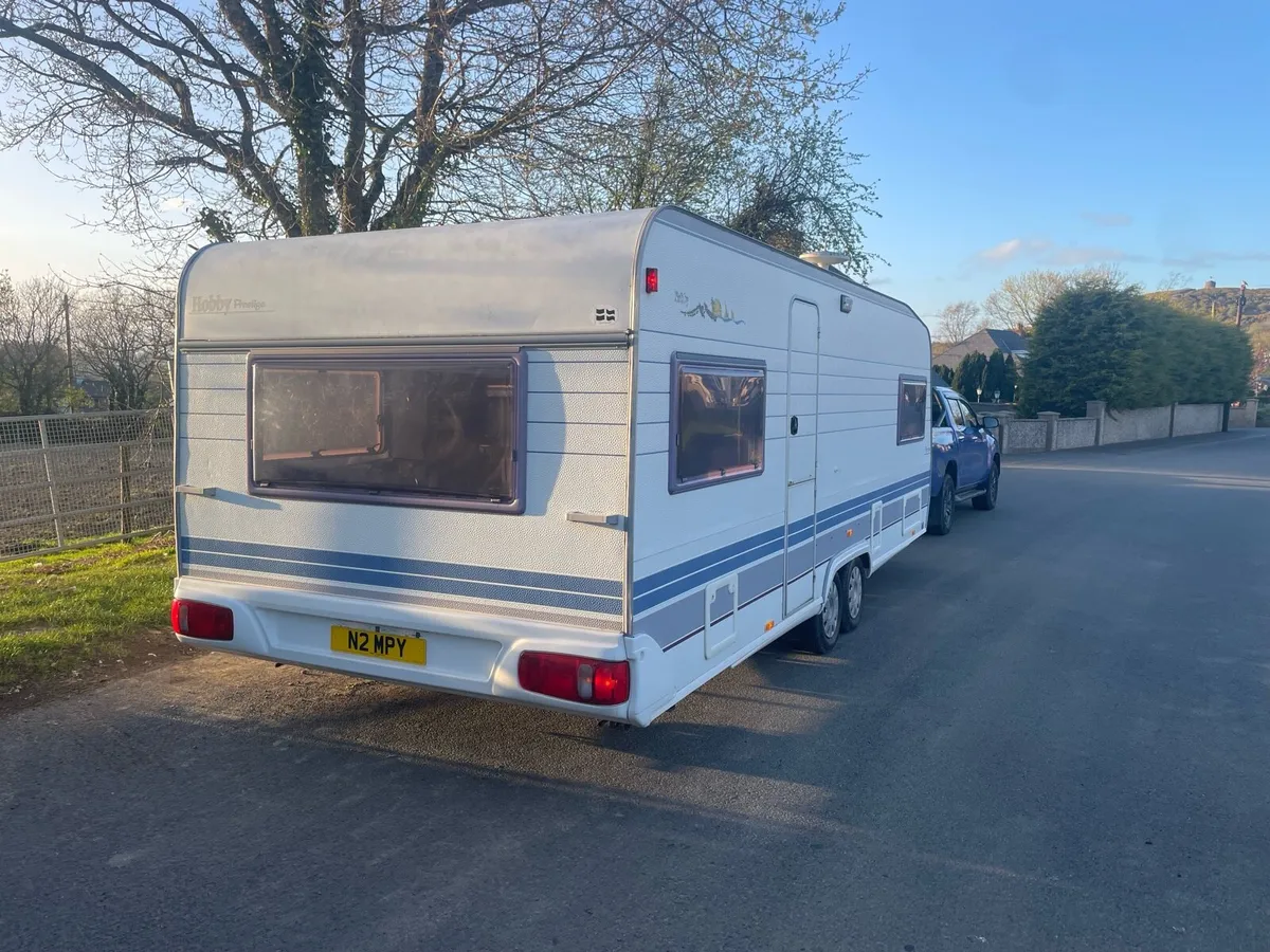 4 birth hobby caravan - Image 4