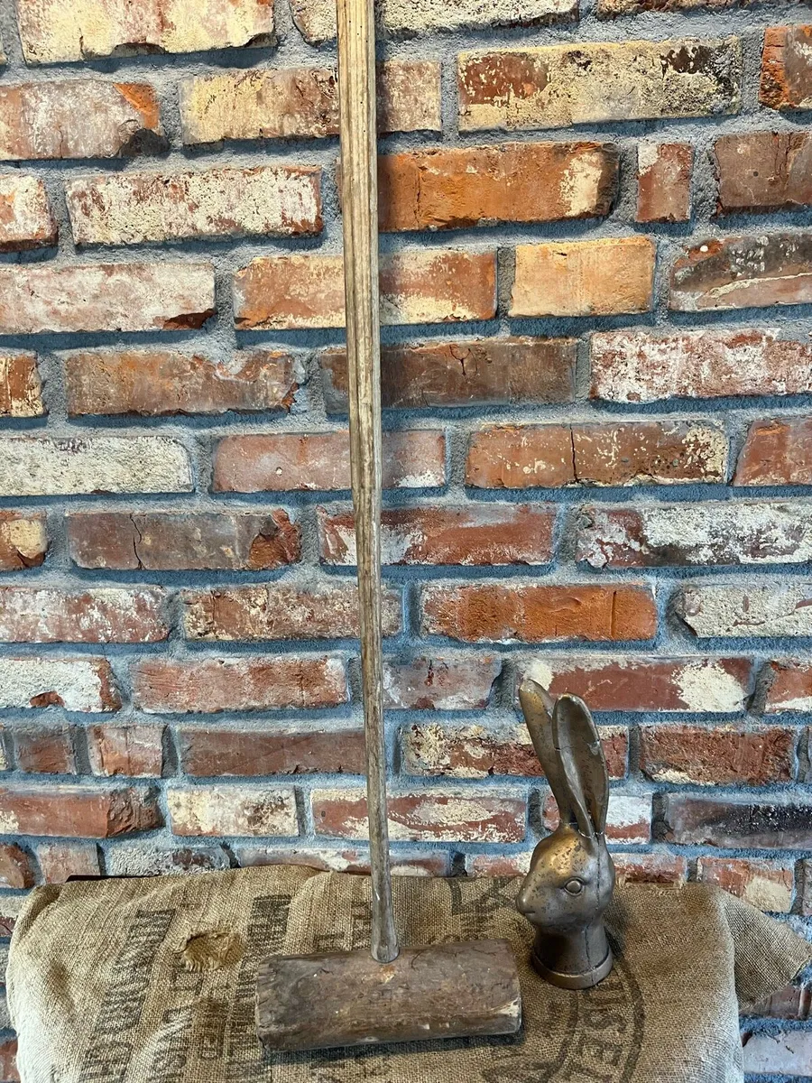 Vintage Cricket hammer - Image 1