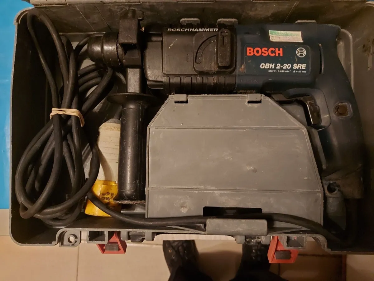 Bosch GBH 2 20 SRE 110v Rotary Hammer Drill Cased - Image 2