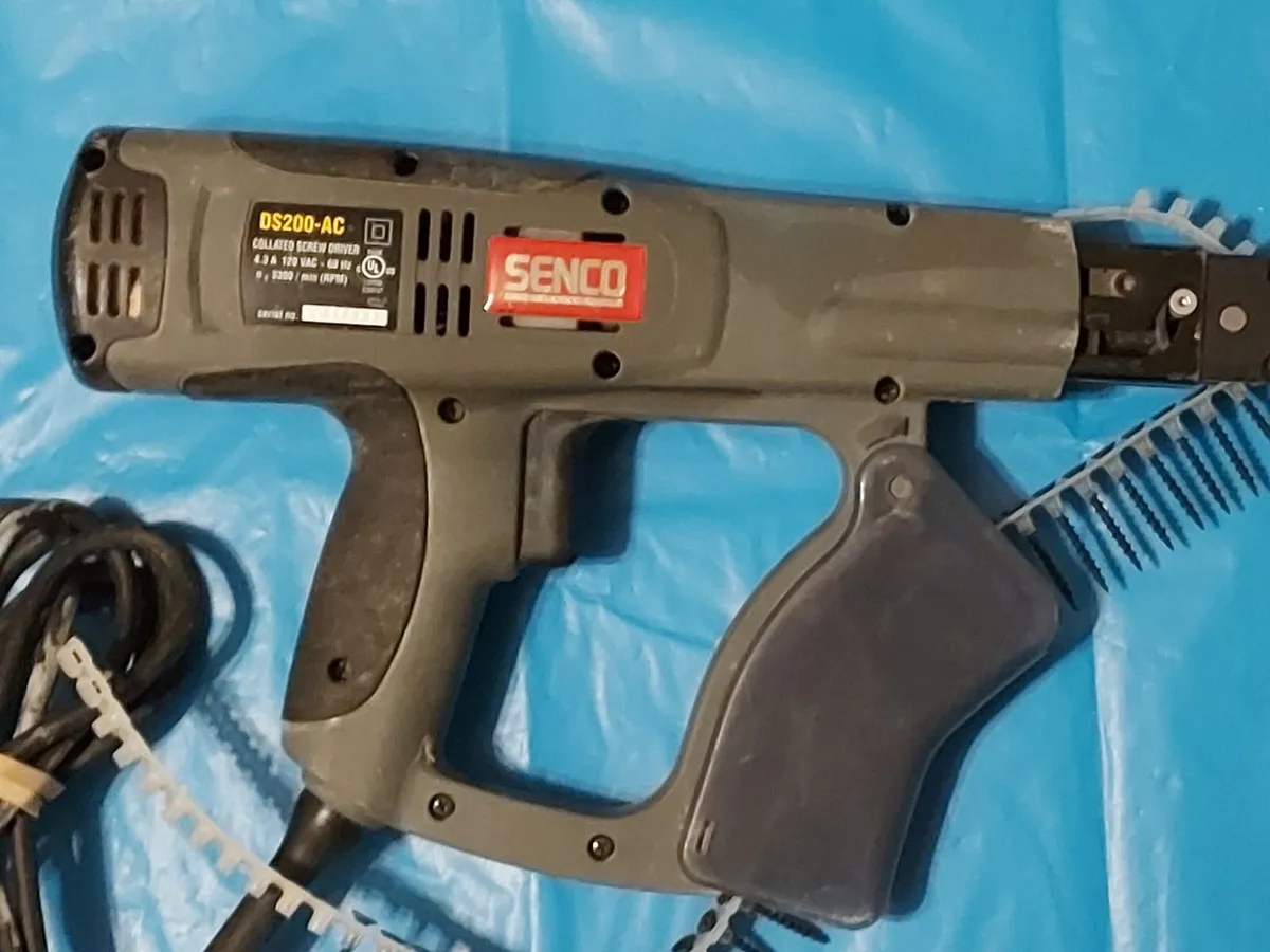 SENCO DS200-AC Duraspin Screw Fastening System - Image 2