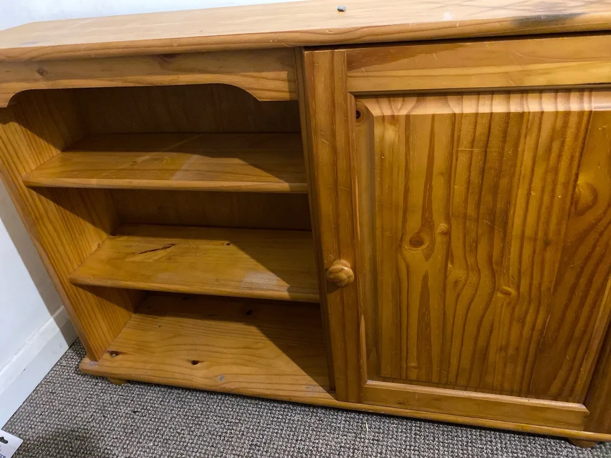 Free wood furniture - Image 1