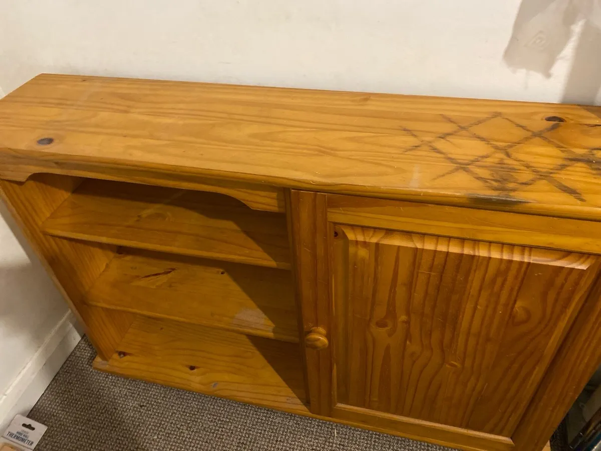 Free wood furniture - Image 2