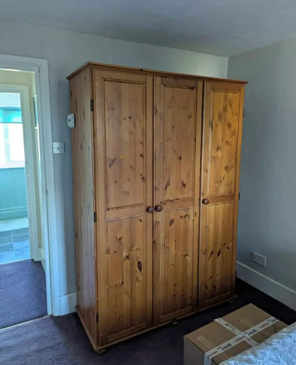 Solid pine tripple wardrobe