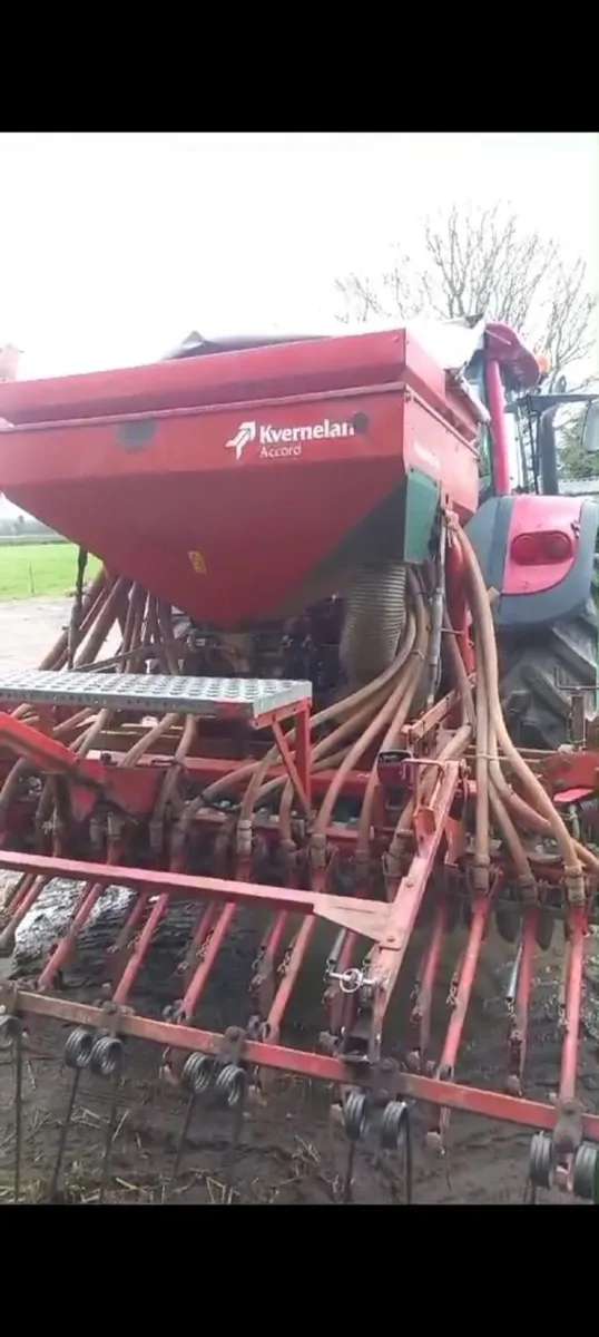 Kverneland Accord Corn Drill - Image 1