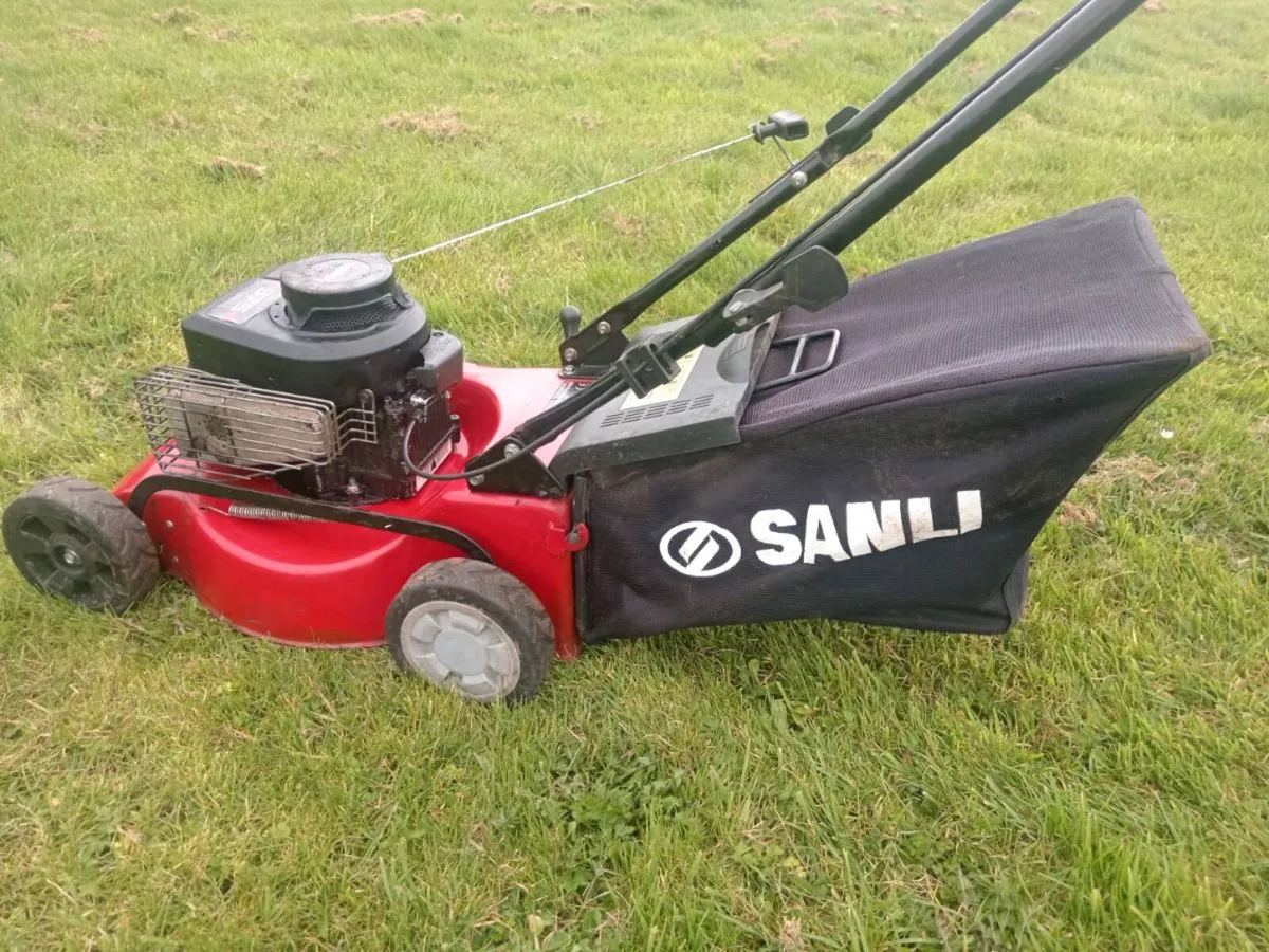 Lawnmowers - Image 3