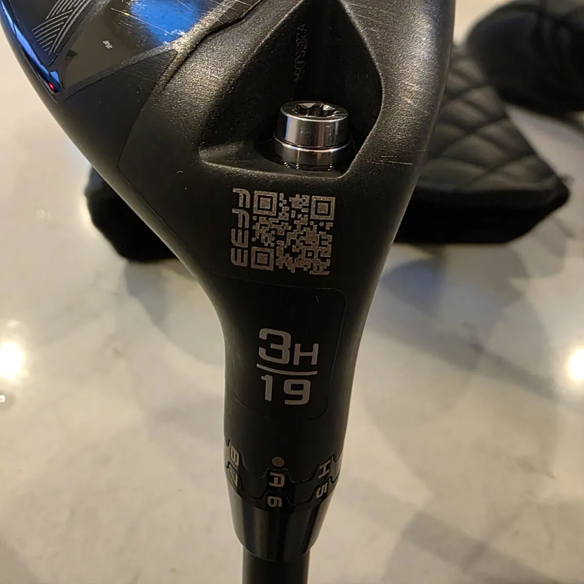 Cobra Darkspeed (DS) Adapt 19° Hybrid - Image 4