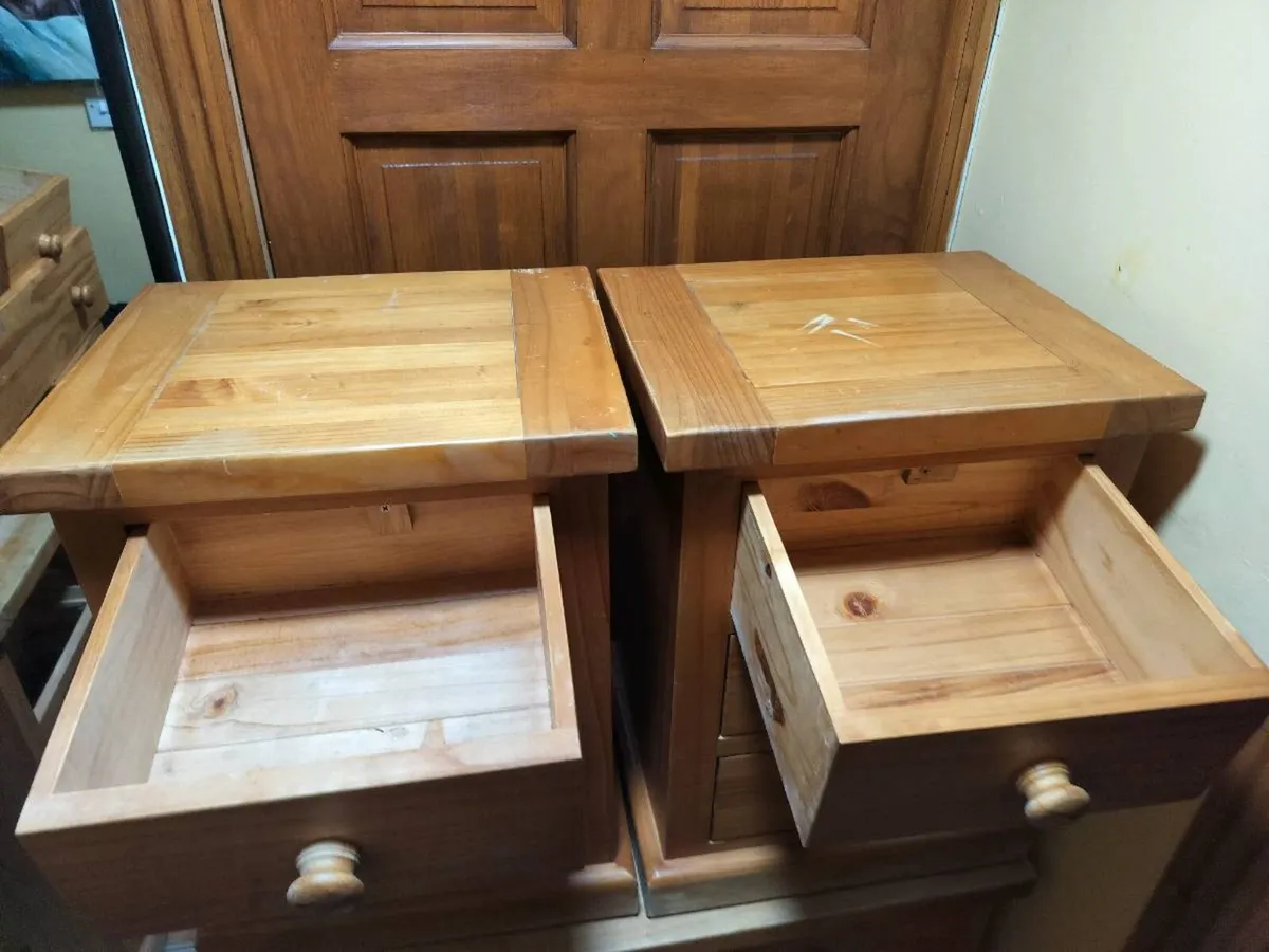 2 bedlockers - Image 3