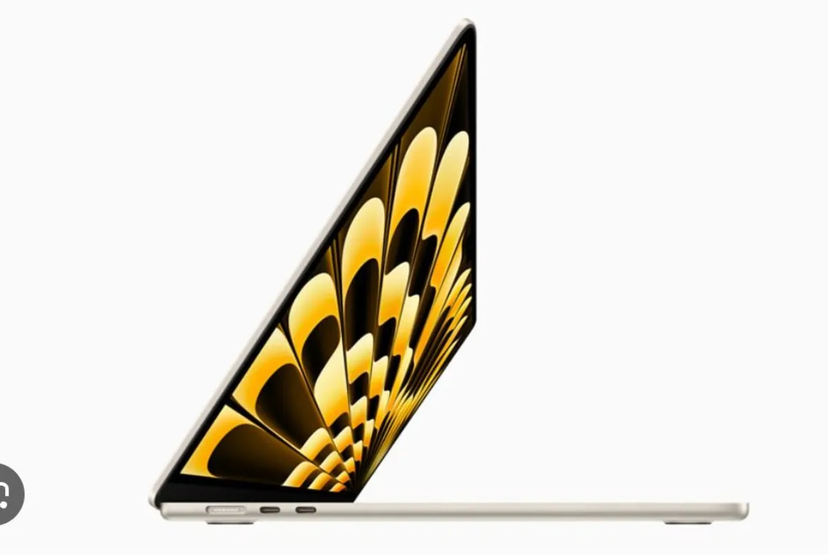 Macbook M2 15 inch 2023 - Image 1