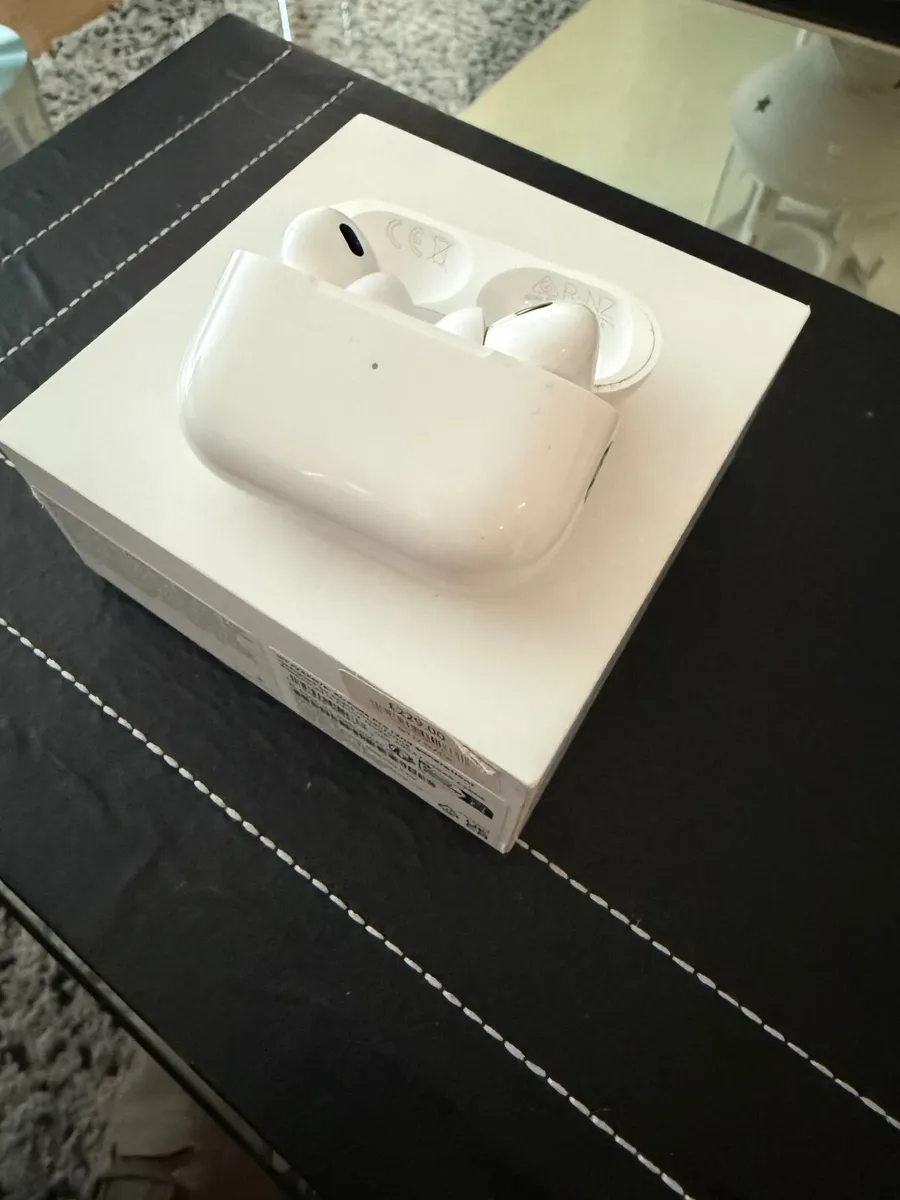 AirPods Pro - Image 3