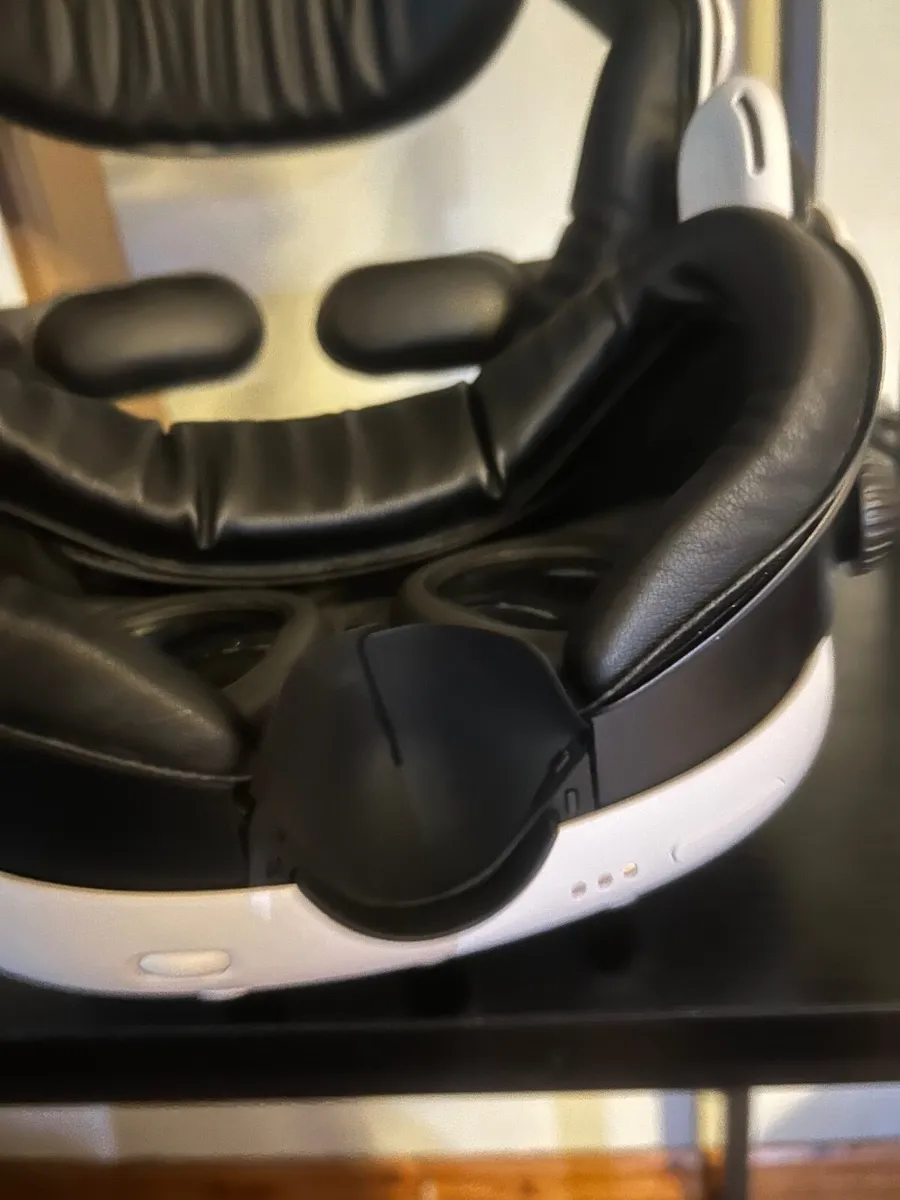 Meta quest 3 - Image 2