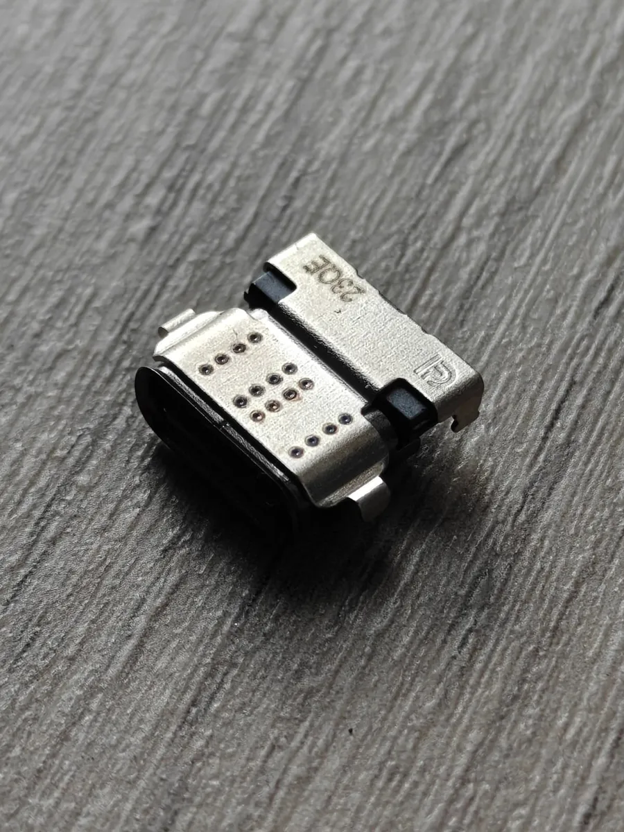 USB-C for ThinkPad E14/E15 Gen 5 P14s/T14 Gen 3/4 - Image 1